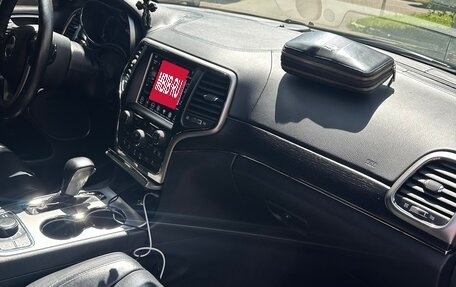 Jeep Grand Cherokee, 2018 год, 4 200 000 рублей, 7 фотография