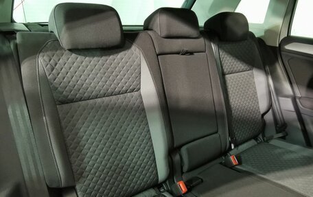 Volkswagen Tiguan II, 2019 год, 1 955 550 рублей, 16 фотография