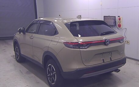 Honda Vezel, 2023 год, 3 329 000 рублей, 3 фотография