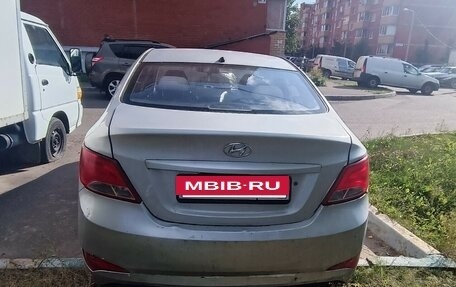 Hyundai Solaris II рестайлинг, 2014 год, 400 000 рублей, 5 фотография