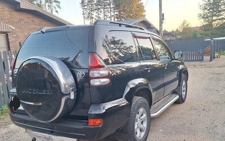 Toyota Land Cruiser Prado 120 рестайлинг, 2004 год, 1 600 000 рублей, 5 фотография