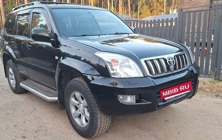 Toyota Land Cruiser Prado 120 рестайлинг, 2004 год, 1 600 000 рублей, 2 фотография