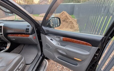 Toyota Land Cruiser Prado 120 рестайлинг, 2004 год, 1 600 000 рублей, 14 фотография
