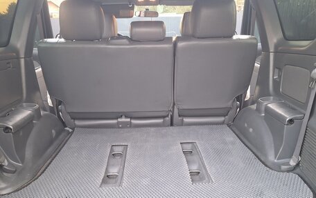 Toyota Land Cruiser Prado 120 рестайлинг, 2004 год, 1 600 000 рублей, 21 фотография