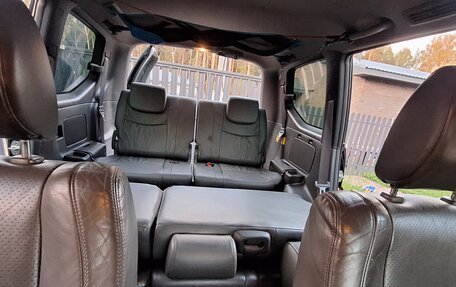 Toyota Land Cruiser Prado 120 рестайлинг, 2004 год, 1 600 000 рублей, 17 фотография