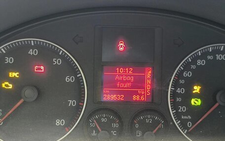 Volkswagen Golf V, 2005 год, 645 000 рублей, 7 фотография