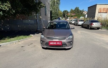 KIA Rio IV, 2018 год, 1 100 000 рублей, 12 фотография