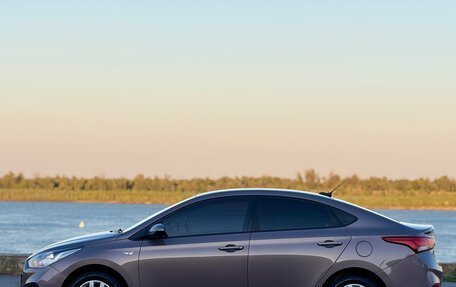 Hyundai Solaris II рестайлинг, 2017 год, 1 200 000 рублей, 9 фотография