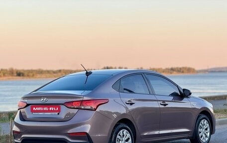 Hyundai Solaris II рестайлинг, 2017 год, 1 200 000 рублей, 4 фотография