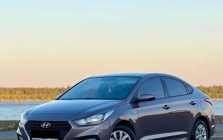 Hyundai Solaris II рестайлинг, 2017 год, 1 200 000 рублей, 11 фотография