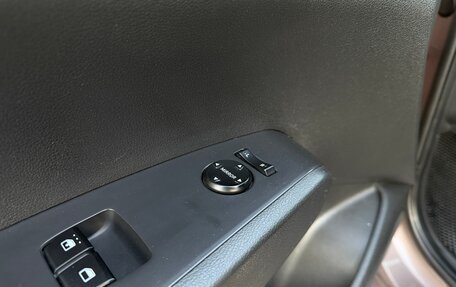 Hyundai Solaris II рестайлинг, 2017 год, 1 200 000 рублей, 16 фотография