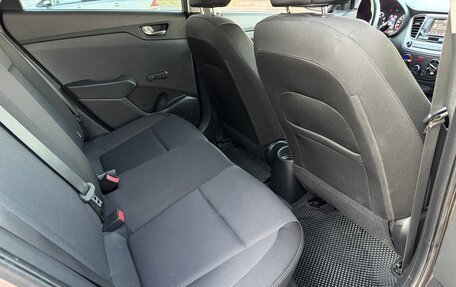 Hyundai Solaris II рестайлинг, 2017 год, 1 200 000 рублей, 21 фотография