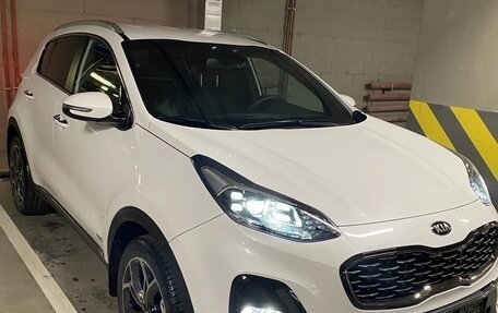 KIA Sportage IV рестайлинг, 2021 год, 2 500 000 рублей, 1 фотография
