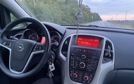 Opel Astra J, 2012 год, 830 000 рублей, 7 фотография