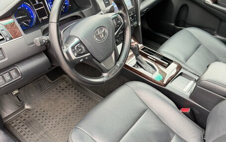 Toyota Camry, 2017 год, 2 550 000 рублей, 10 фотография