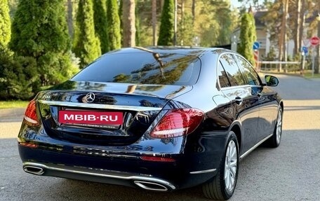 Mercedes-Benz E-Класс, 2016 год, 2 850 000 рублей, 5 фотография