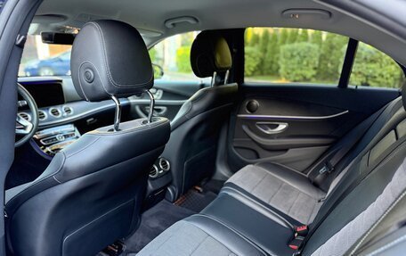 Mercedes-Benz E-Класс, 2016 год, 2 850 000 рублей, 8 фотография