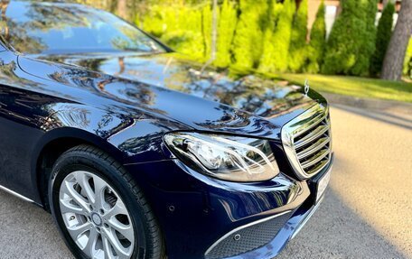 Mercedes-Benz E-Класс, 2016 год, 2 850 000 рублей, 28 фотография