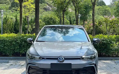 Volkswagen Golf VIII, 2022 год, 2 160 000 рублей, 2 фотография