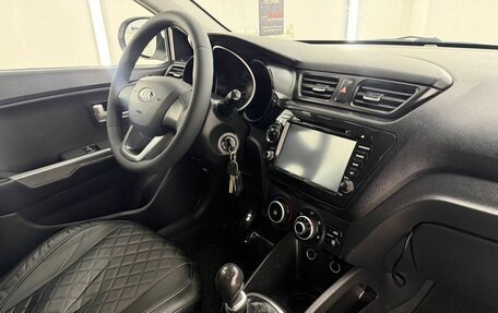 KIA Rio III рестайлинг, 2014 год, 759 000 рублей, 21 фотография