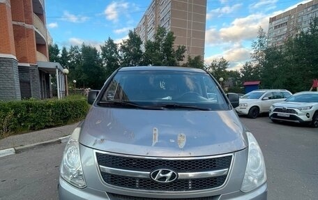 Hyundai Grand Starex Grand Starex I рестайлинг 2, 2011 год, 950 000 рублей, 2 фотография
