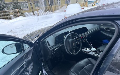 Hyundai Sonata VIII, 2019 год, 2 600 000 рублей, 6 фотография