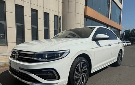 Volkswagen Bora, 2022 год, 1 330 000 рублей, 1 фотография