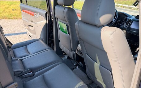 Toyota Land Cruiser Prado 120 рестайлинг, 2007 год, 1 900 000 рублей, 9 фотография