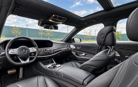 Mercedes-Benz S-Класс, 2019 год, 3 700 000 рублей, 4 фотография