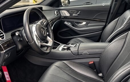 Mercedes-Benz S-Класс, 2019 год, 3 700 000 рублей, 3 фотография