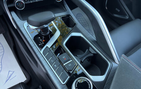 Geely Tugella FY11, 2023 год, 2 900 000 рублей, 14 фотография