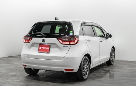 Honda Fit, 2020 год, 1 400 000 рублей, 4 фотография