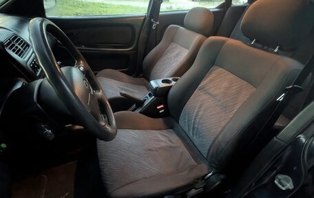 Mazda 323, 1998 год, 120 000 рублей, 7 фотография