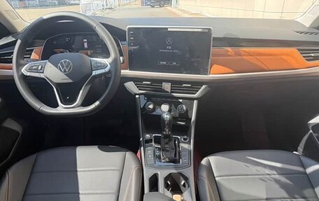 Volkswagen Bora, 2022 год, 1 330 000 рублей, 2 фотография