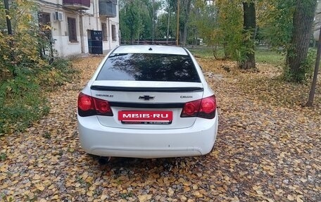 Chevrolet Cruze II, 2012 год, 630 000 рублей, 3 фотография