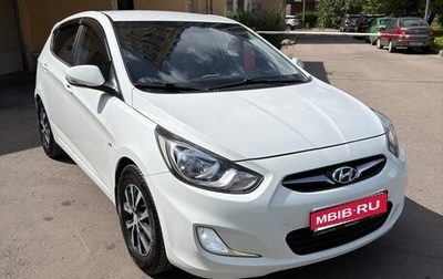 Hyundai Solaris II рестайлинг, 2012 год, 1 100 000 рублей, 1 фотография