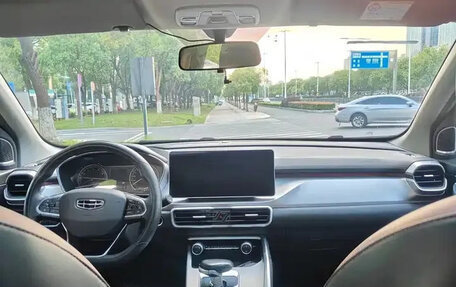 Geely Coolray I, 2022 год, 1 073 000 рублей, 10 фотография