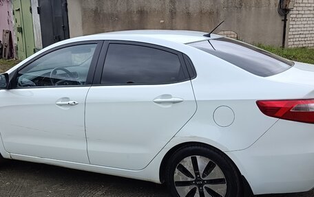 KIA Rio III рестайлинг, 2014 год, 750 000 рублей, 11 фотография