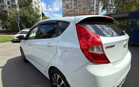 Hyundai Solaris II рестайлинг, 2012 год, 1 100 000 рублей, 5 фотография