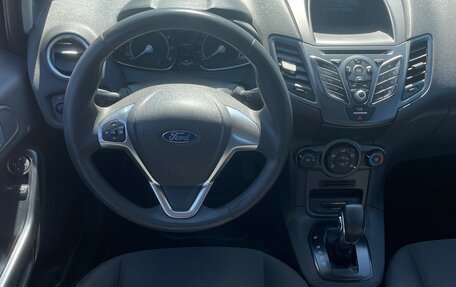Ford Fiesta, 2015 год, 650 000 рублей, 18 фотография