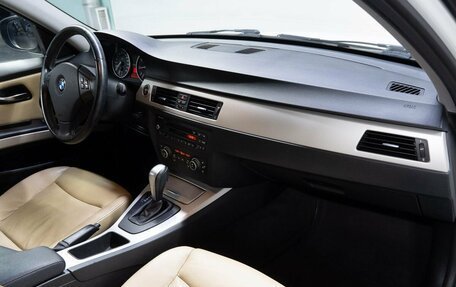 BMW 3 серия, 2011 год, 1 100 000 рублей, 15 фотография