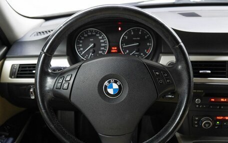 BMW 3 серия, 2011 год, 1 100 000 рублей, 20 фотография