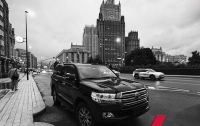 Toyota Land Cruiser 200, 2015 год, 4 900 000 рублей, 1 фотография