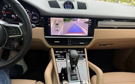 Porsche Cayenne III, 2023 год, 12 770 700 рублей, 9 фотография
