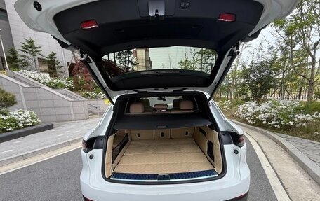 Porsche Cayenne III, 2023 год, 12 770 700 рублей, 4 фотография