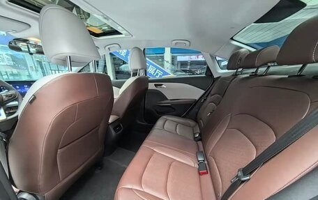 Chevrolet Monza, 2023 год, 1 225 000 рублей, 4 фотография