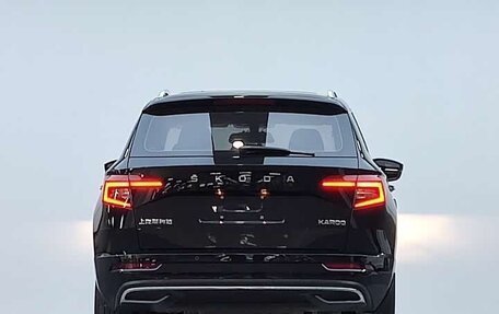 Skoda Karoq I, 2022 год, 2 100 000 рублей, 11 фотография
