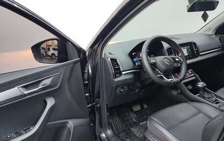 Skoda Karoq I, 2022 год, 2 100 000 рублей, 9 фотография