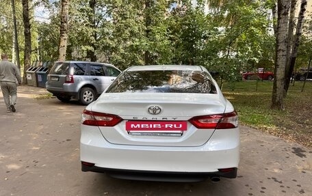 Toyota Camry, 2020 год, 2 480 000 рублей, 3 фотография