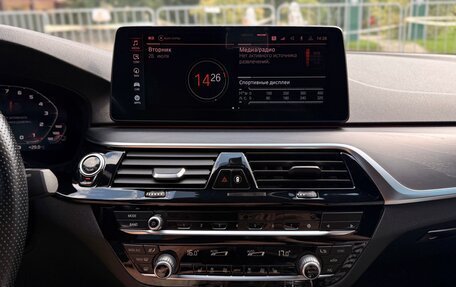 BMW 5 серия, 2021 год, 4 800 000 рублей, 27 фотография